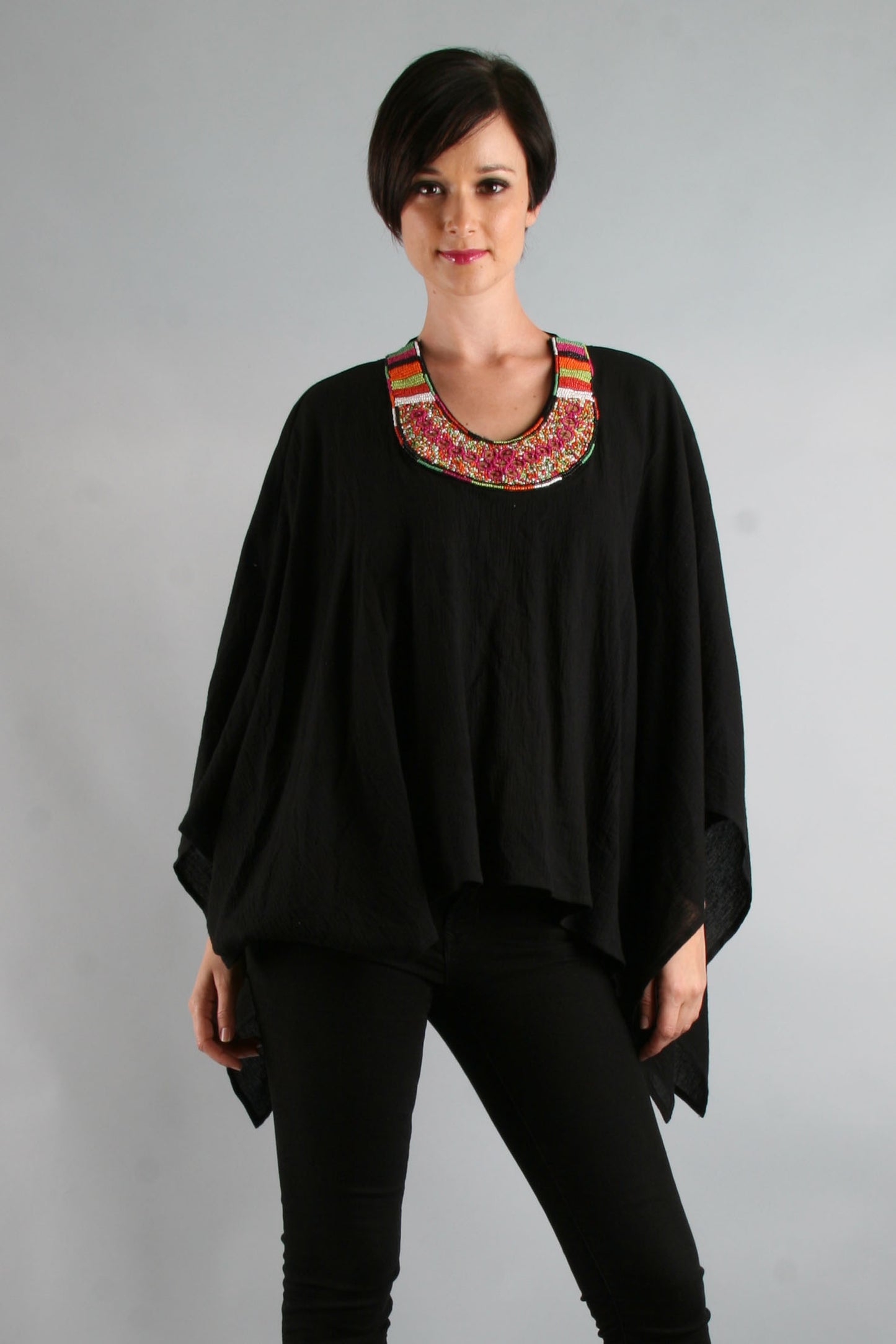 FIONA PONCHO TOP (BLACK)- VT7447